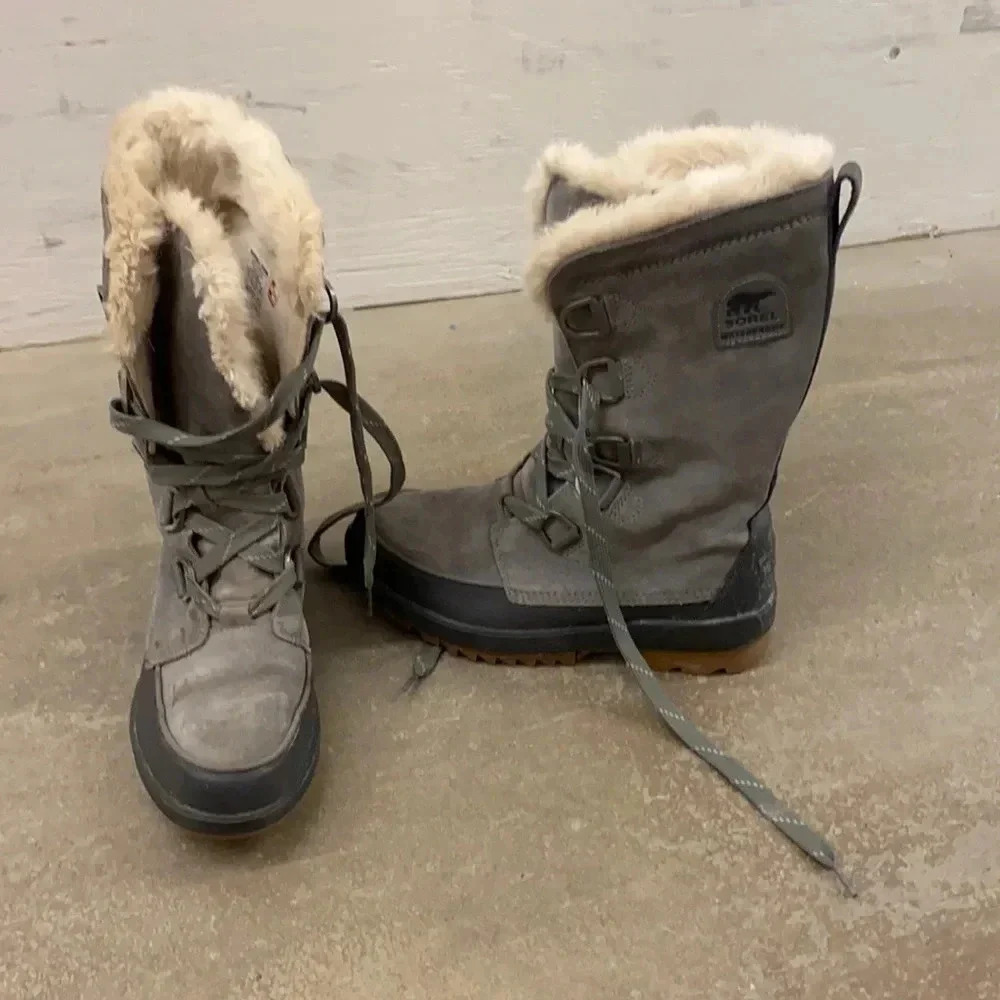 Sorel lace ‎ up boots